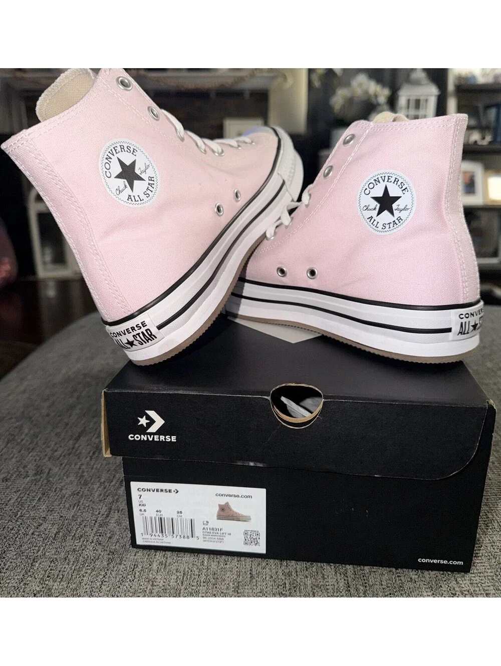 Converse Chuck Taylor 7Y / WMNS 8.5 Lift Hi A11831F Sugar Berry Sneakers New